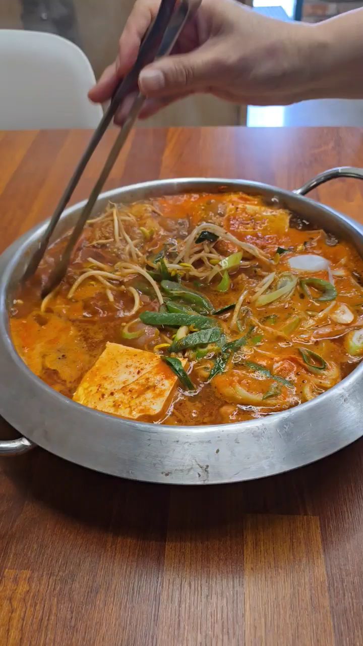 고객 리뷰 사진 · 부대찌개